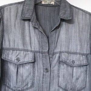Bella Dahl two pocket button down shirt